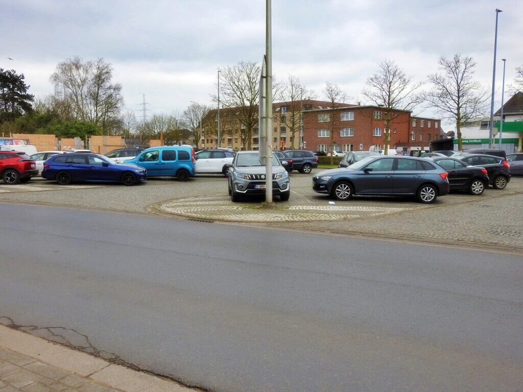 Parking zaal Lokeren Heirbrug 2